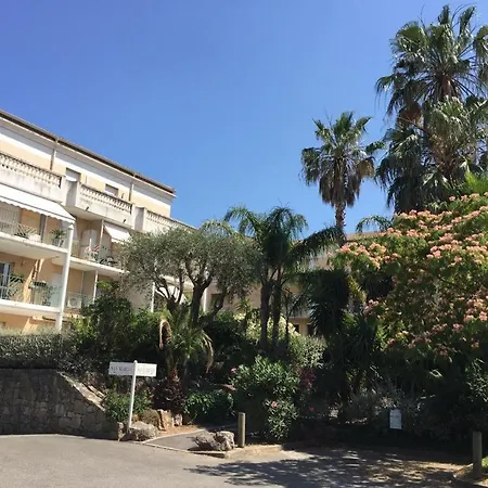 Apartment Raphaello *